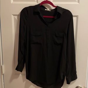 Long sleeve black button up shirt